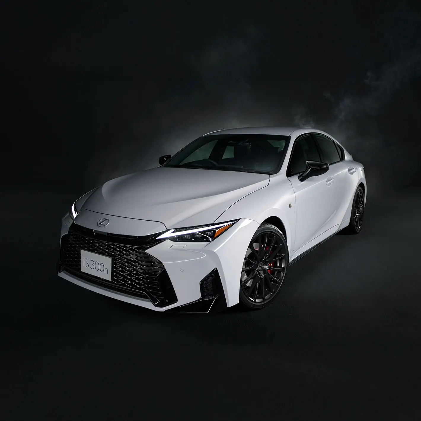 LEXUS