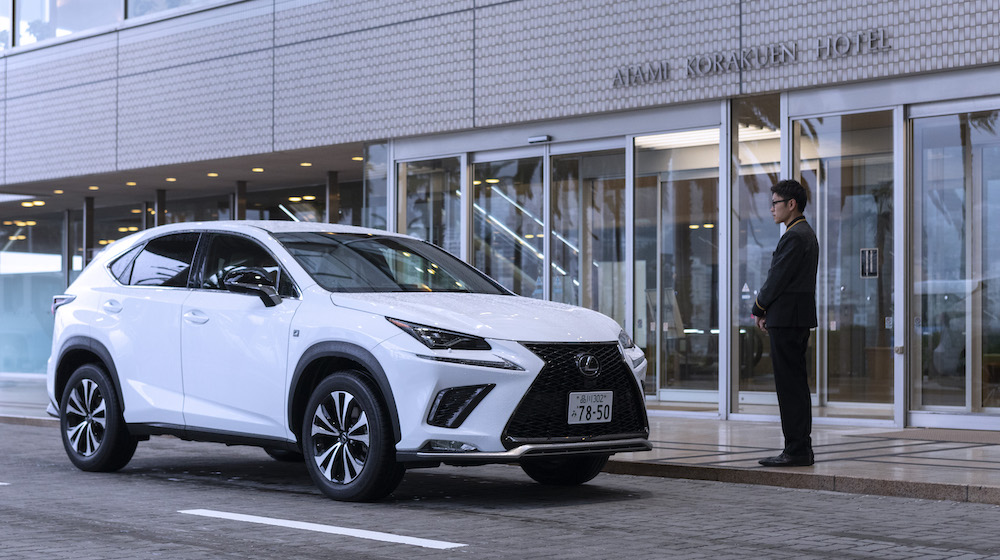今回、熱海へのドライブの友に選んだレクサス「NX300 F SPORT」