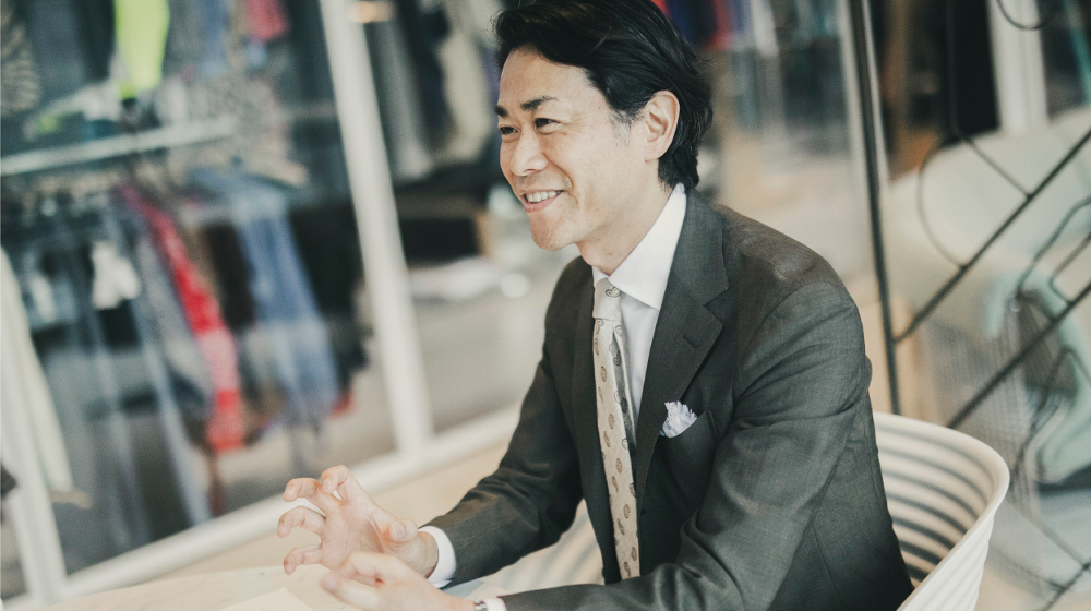 一人でも多くのお客様に喜んでもらうことが仕事のモチベーションだと語る吉田氏