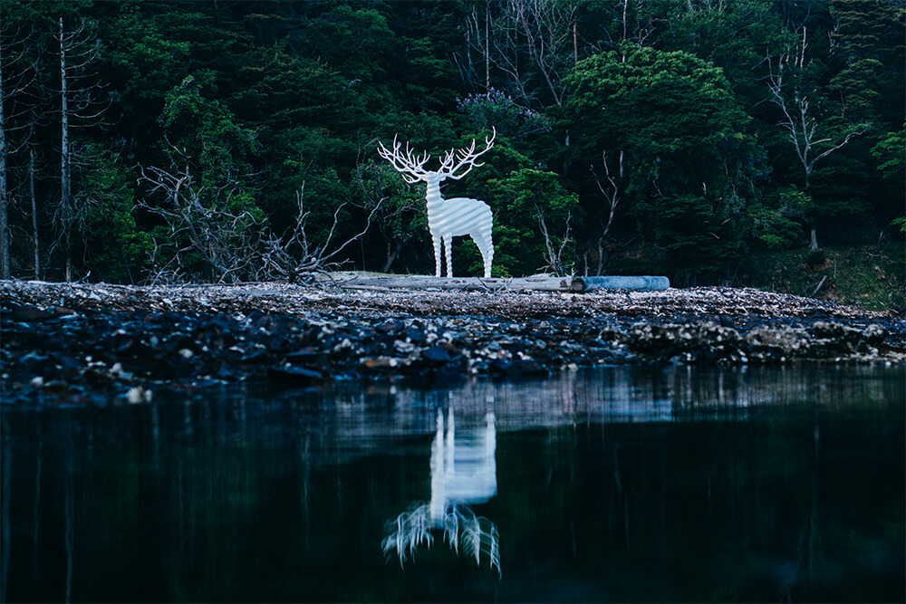 名和氏のWhite Deer(Oshika)鹿の剝製を3Dスキャンしたデータを元に制作 ©Reborn-Art Festival