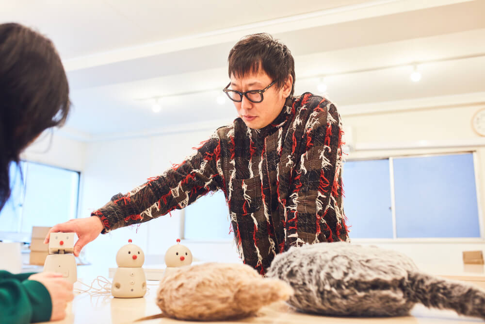 青木氏は、「自分で欲しい!」と思えるロボットがなかったことからユカイ工学の起業を決意したという