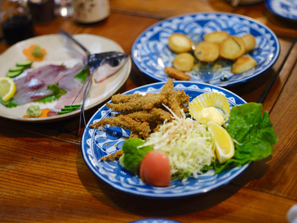 ここにきたら魚三昧