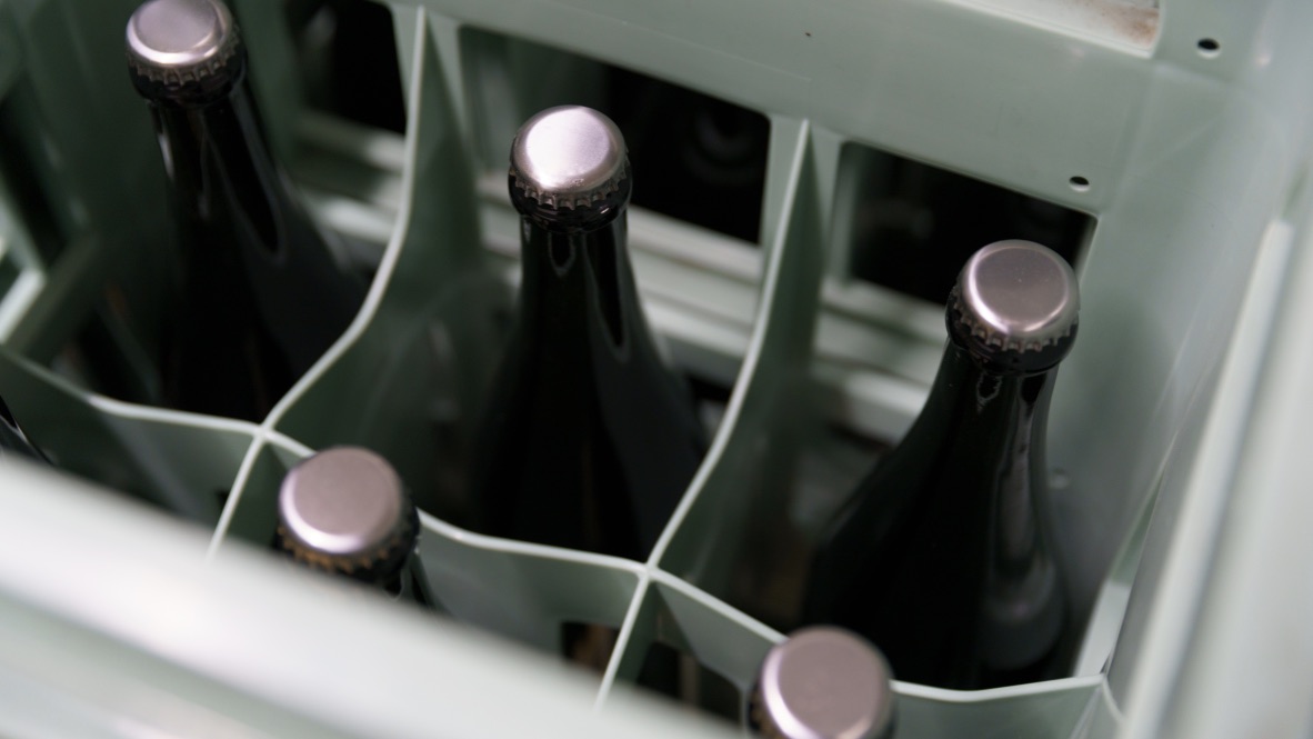 SAKE HUNDREDでは温度による商品の品質変化を調査し、的確に把握している