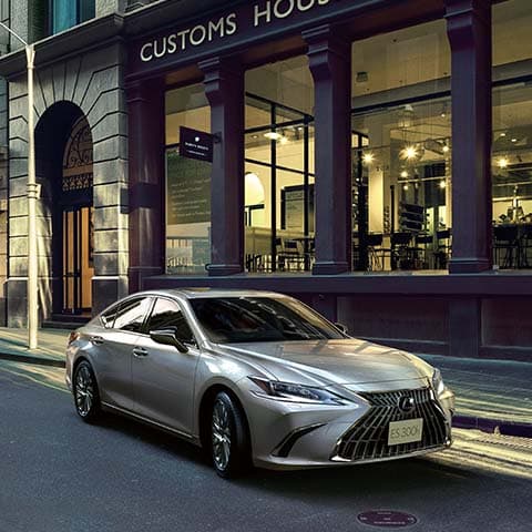 LEXUS ‐ ES