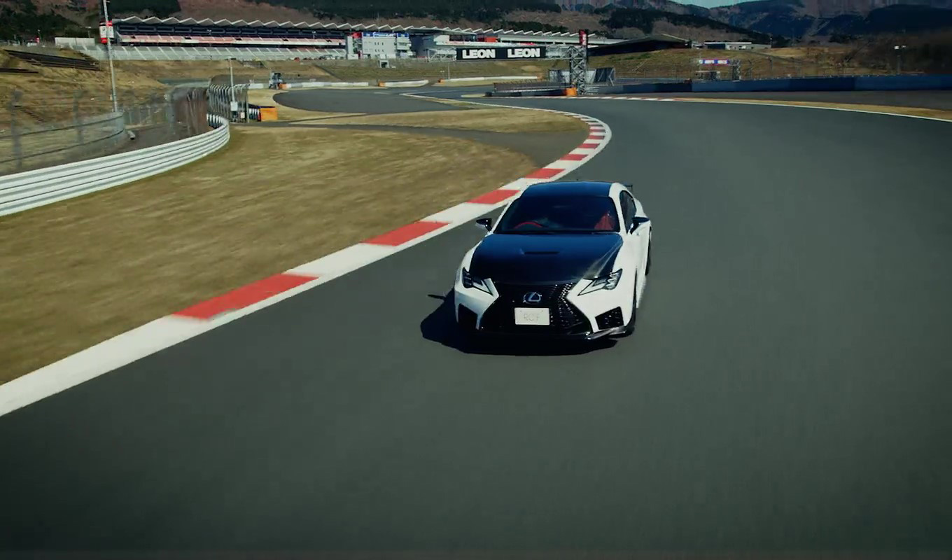 LEXUS ‐ F / F SPORT