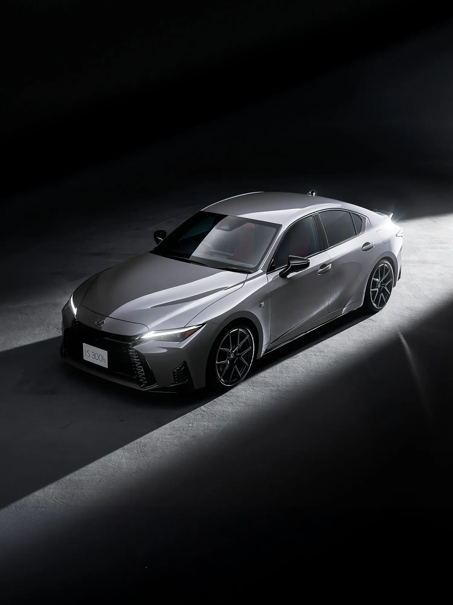 LEXUS ‐ IS