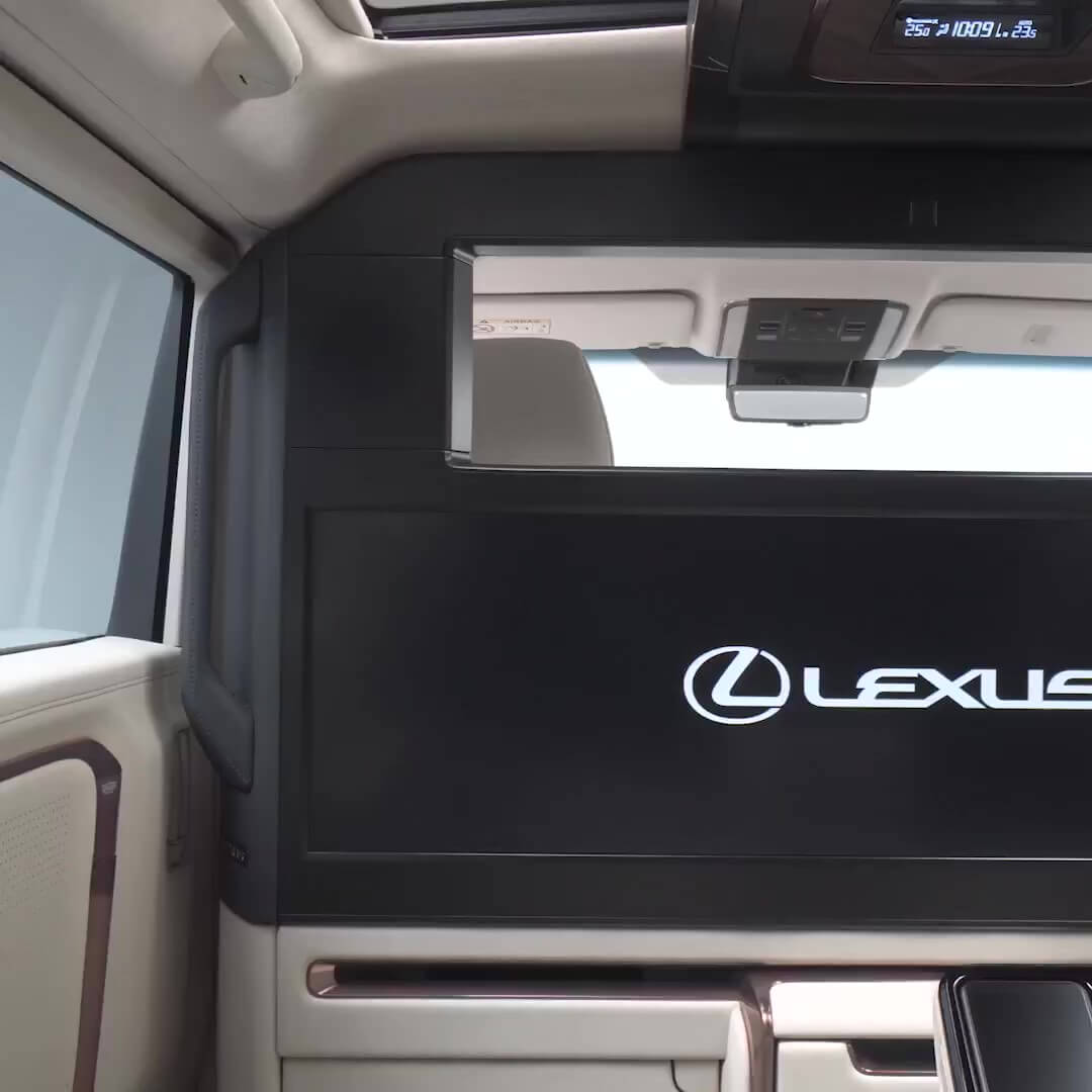 LEXUS ‐ LM｜4人乗り仕様