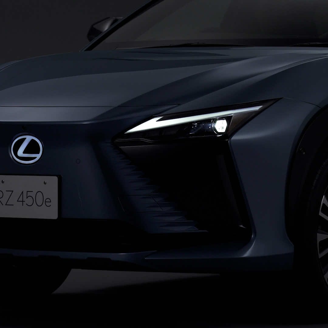 LEXUS RZ｜エクステリア