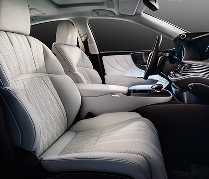 LEXUS LS500(北米仕様)