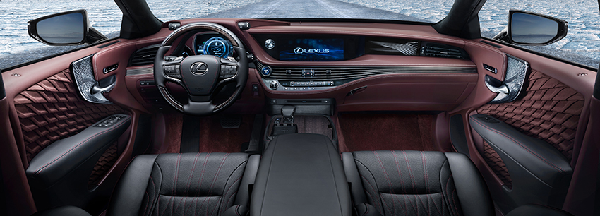 LEXUS LS500h(欧州仕様)
