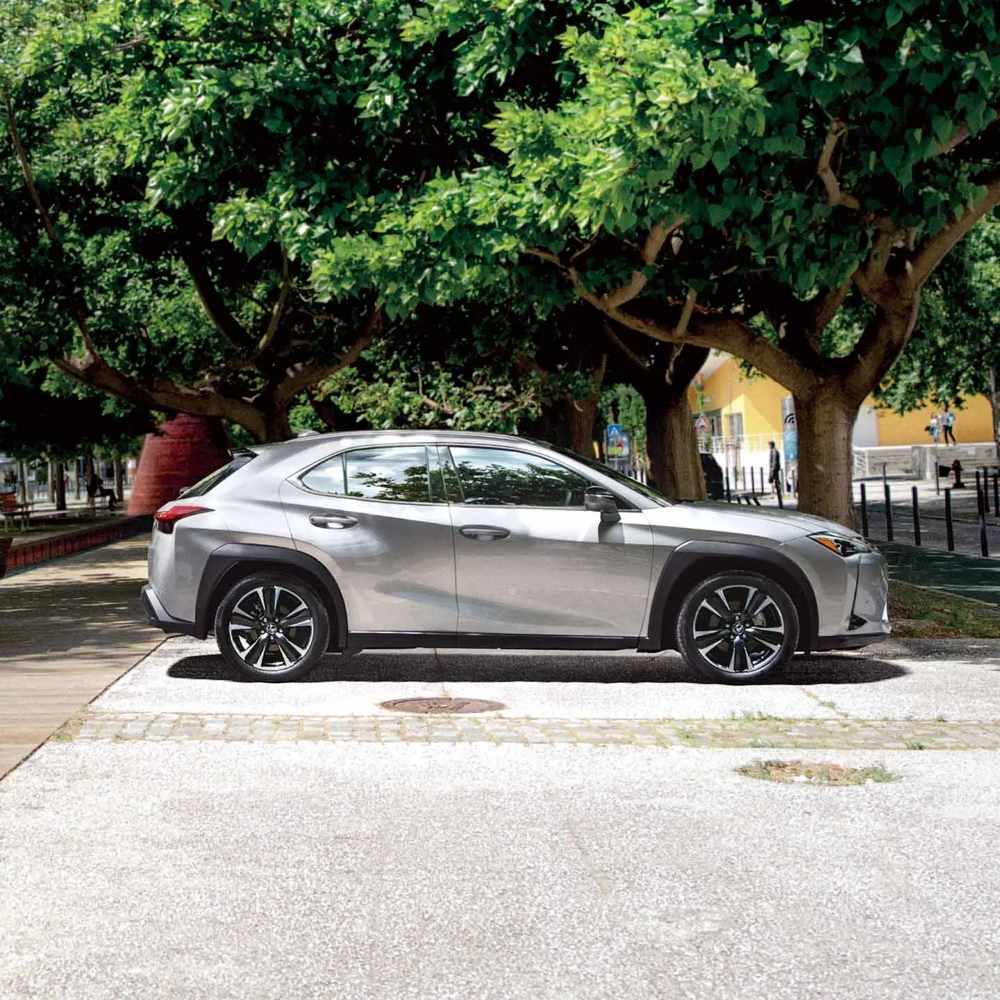 後方車両からの安心をサポート