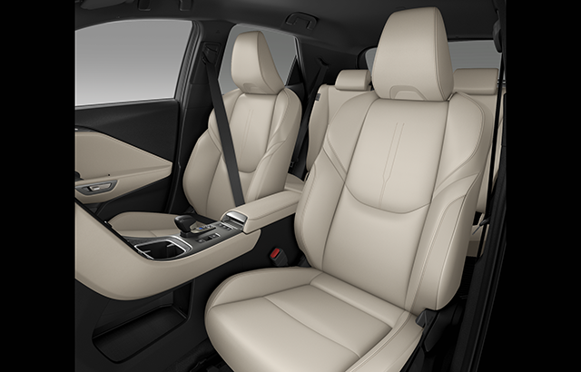 【新品未使用】レクサス 高級厚革レザーボディバッグ 白 超激レア レクサス lexus 厚革レザー ショルダーバック ボディバッグ